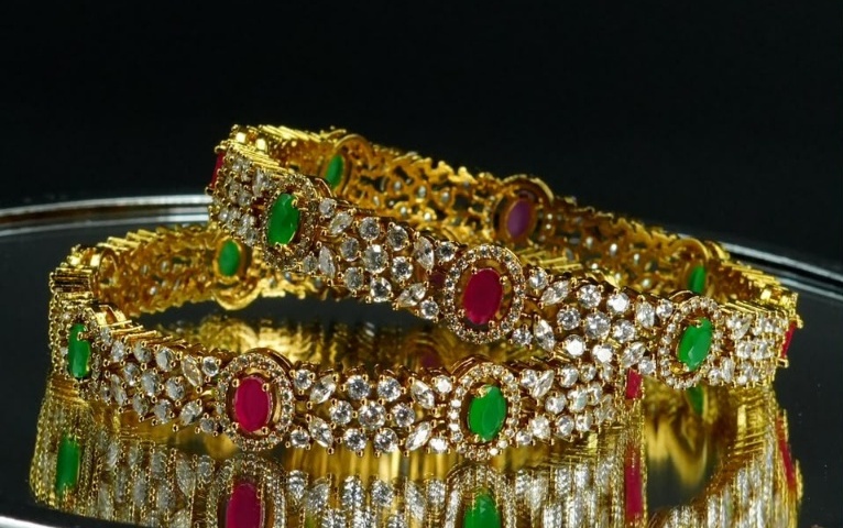 Sparkly Aura handcrafted crystal bangles — Code BB005